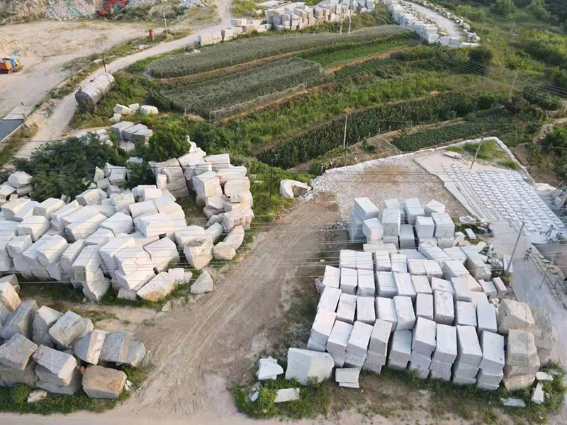 礦山資源
